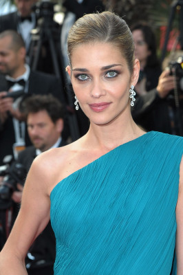 Ana Beatriz Barros pic #854051