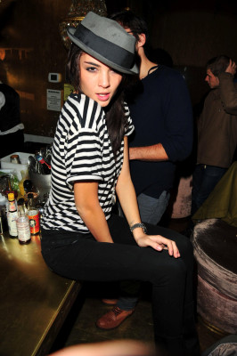Andi Muise pic #156540