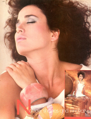 Andie Macdowell pic #375446