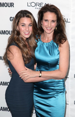 Andie Macdowell pic #245657