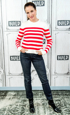 Andie Macdowell pic #1027525