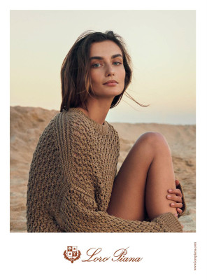 photo 12 in Andreea Diaconu gallery [id1286248] 2021-12-10 00:00:00