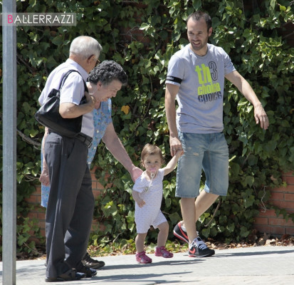 photo 5 in Andres Iniesta gallery [id610218] 2013-06-14 00:00:00
