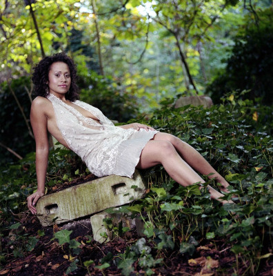 Angel Coulby pic #596353