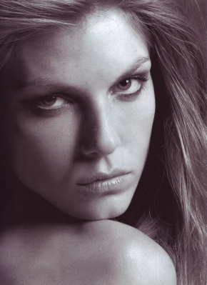 Angela Lindvall pic #137594
