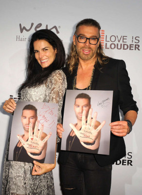 Angie Harmon pic #789265