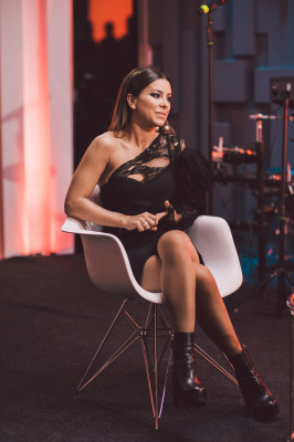 Ani Lorak pic #1115284