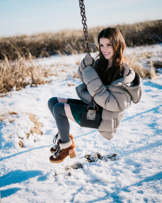 Anna Kendrick pic #1099312