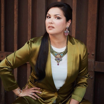 photo 24 in Anna Netrebko gallery [id1315223] 2022-11-25 00:00:00