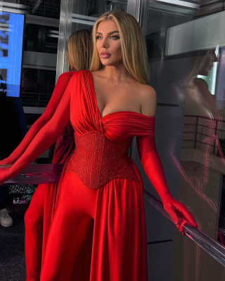 photo 13 in Anna Sedokova gallery [id1316773] 2022-12-08 00:00:00