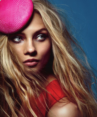 Anna Selezneva pic #765373