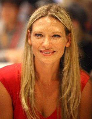 Anna Torv pic #512382