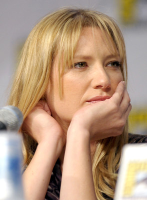 Anna Torv pic #474313