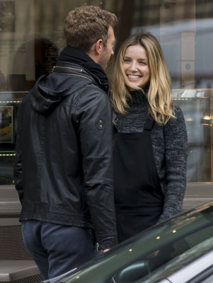 Annabelle Wallis pic #892718