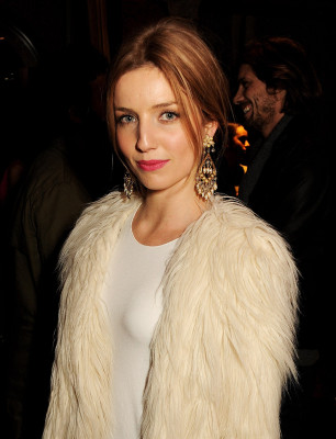 Annabelle Wallis pic #871615