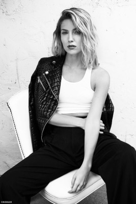 Annabelle Wallis pic #870879