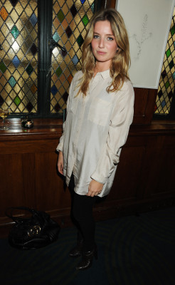 Annabelle Wallis pic #888108