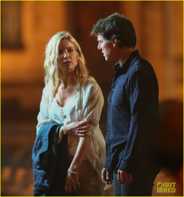 Annabelle Wallis pic #875546