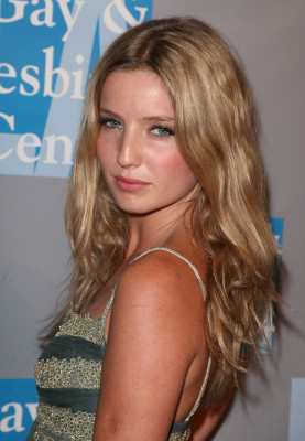 Annabelle Wallis pic #876783