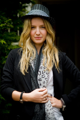 photo 19 in Annabelle Wallis gallery [id875880] 2016-09-08 00:00:00