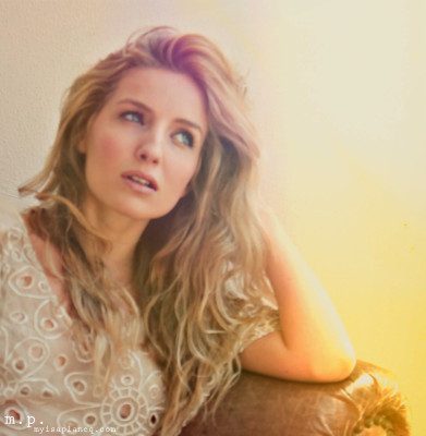 Annabelle Wallis pic #884926