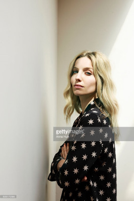 Annabelle Wallis pic #888110