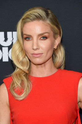 photo 19 in Annabelle Wallis gallery [id1158813] 2019-07-23 00:00:00