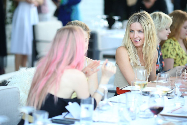 Annabelle Wallis pic #971461