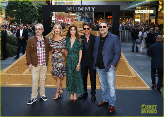 Annabelle Wallis pic #939038