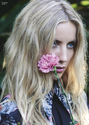 Annabelle Wallis pic #947196