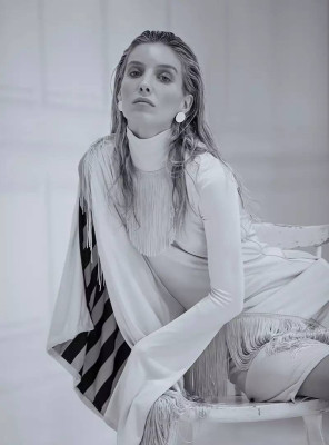 Annabelle Wallis pic #943944