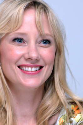 photo 4 in Heche gallery [id206106] 2009-11-27 00:00:00