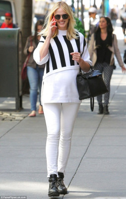 Anne Vyalitsyna pic #771728