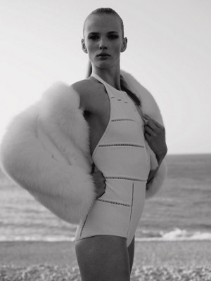 Anne Vyalitsyna pic #488390