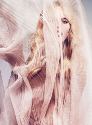 photo 11 in Anne Vyalitsyna gallery [id351484] 2011-02-28 00:00:00