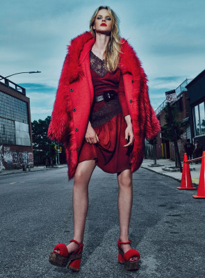 Anne Vyalitsyna pic #889168