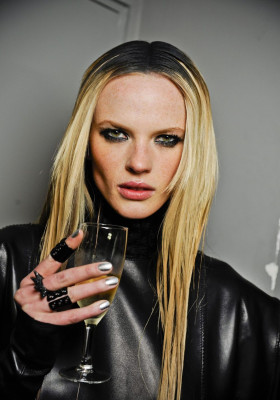 Anne Vyalitsyna pic #589921