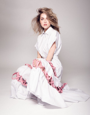 Anne Winters pic #1151762