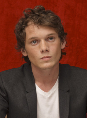 photo 11 in Anton Yelchin gallery [id424041] 2011-11-28 00:00:00