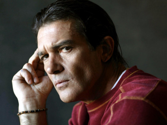 photo 12 in Antonio Banderas gallery [id385813] 2011-06-15 00:00:00