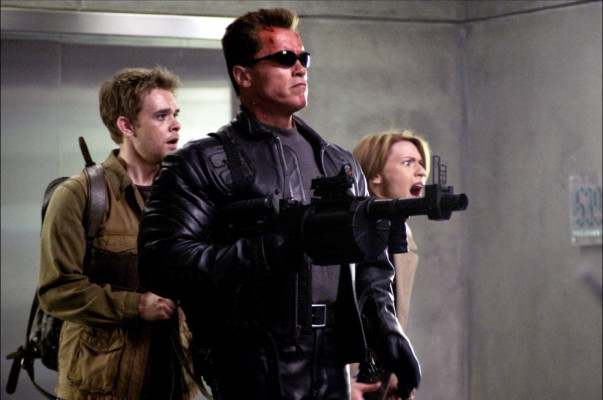 photo 24 in Arnold Schwarzenegger gallery [id286813] 2010-09-14 00:00:00