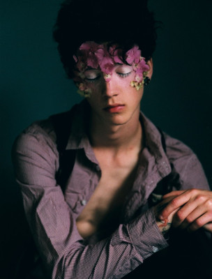 Ash Stymest pic #207885