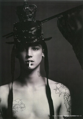 Ash Stymest pic #427381