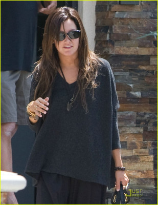 Ashley Tisdale pic #154029