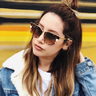 Ashley Tisdale pic #1084031