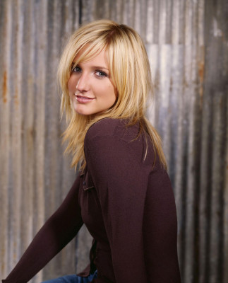 photo 25 in Ashlee Simpson gallery [id235416] 2010-02-15 00:00:00