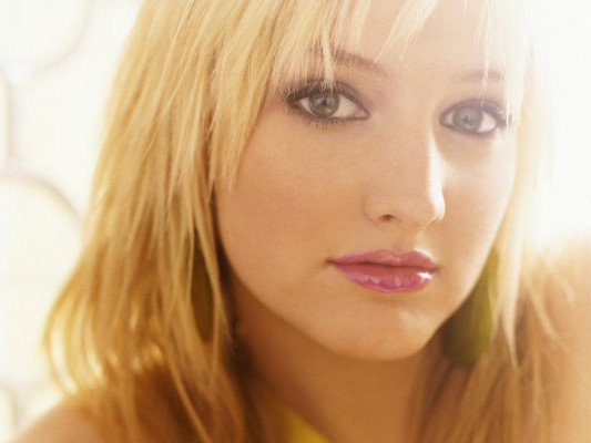 Ashlee Simpson pic #109855