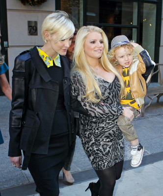 Ashlee Simpson pic #435080
