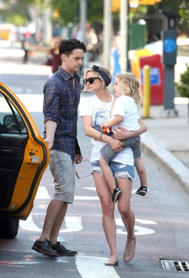 Ashlee Simpson pic #516511
