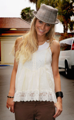 Ashlee Simpson pic #58217